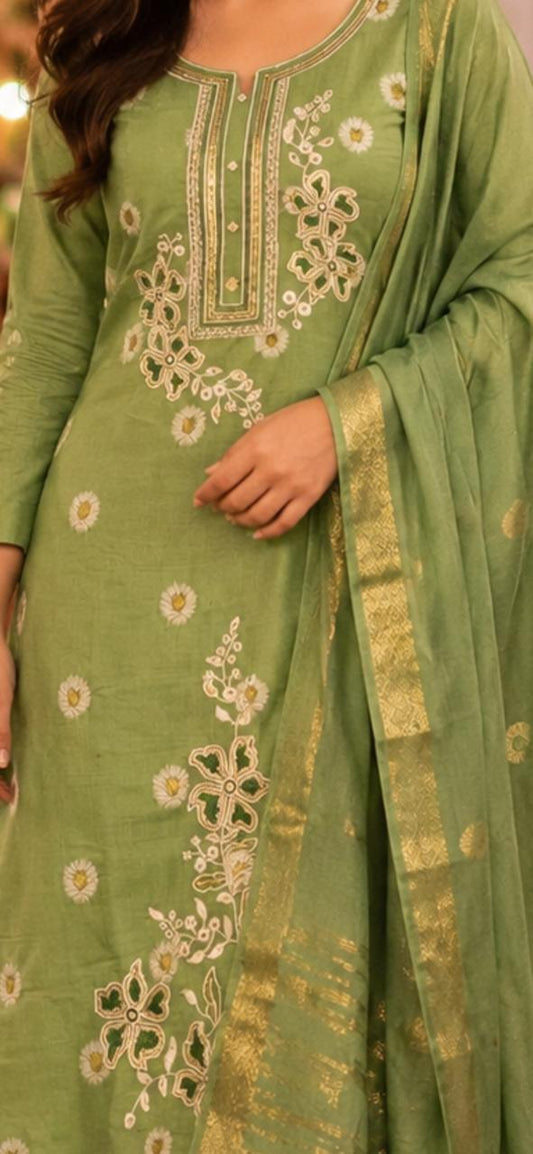 Jamdani Embroidered Kurti Set